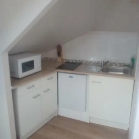 Lumineux T2 Vieille 3pers Parking Gratuit - By La Source D'orfee Lägenhet