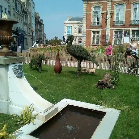 Lumineux T2 Vieille 3pers Parking Gratuit - By La Source D'orfee Lägenhet *